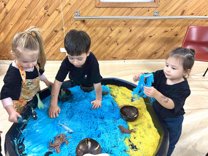 A Messy Play group